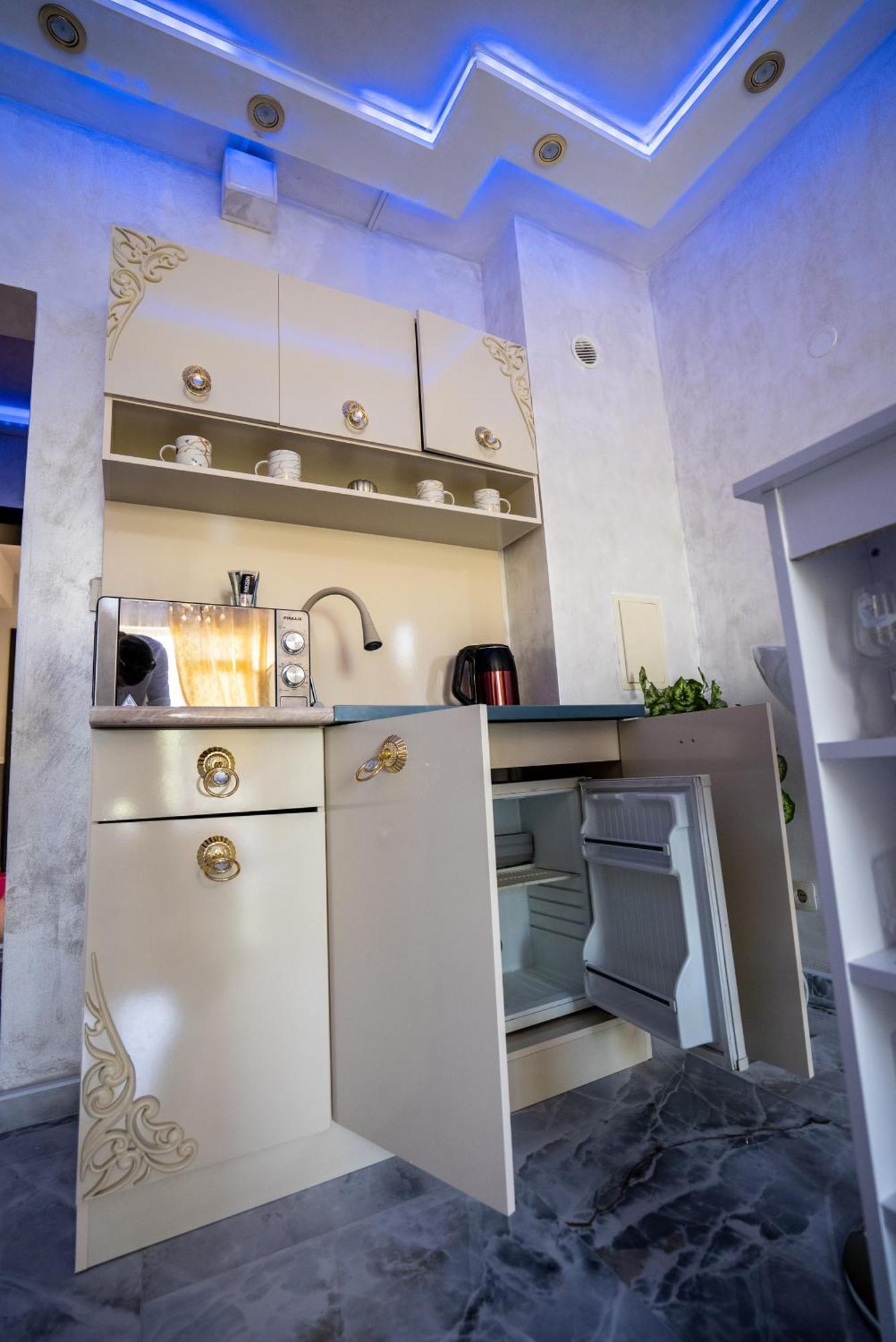 Ar Luxury Apartments Ravda Bagian luar foto