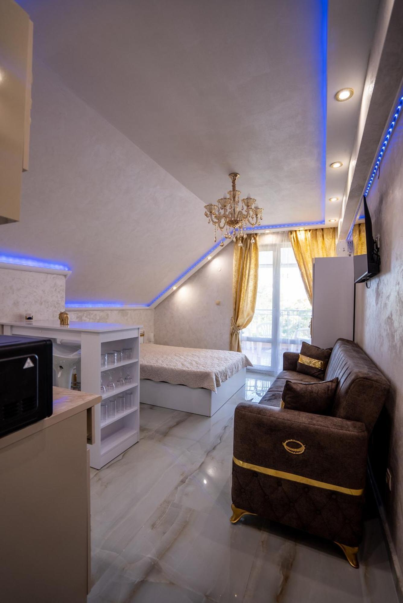 Ar Luxury Apartments Ravda Bagian luar foto